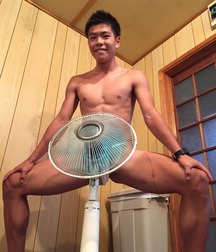 Twinks 43 5c8e6a1c6810b.jpg