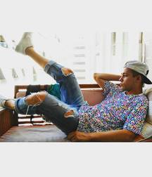 Jeans 2 worship 5c8ec759f044a.jpg
