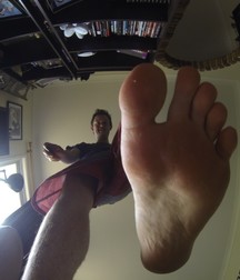 Worship the boys feet  5c8fc00b6dbcb.jpg