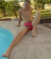 Twinks 46 5c9048ce3b70a.jpg