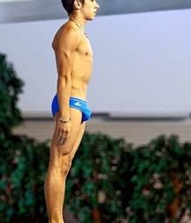 Swimmers 5c90c4b3517f4.jpg