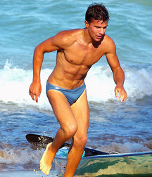Swimmers 5c90c4bf987b9.jpg