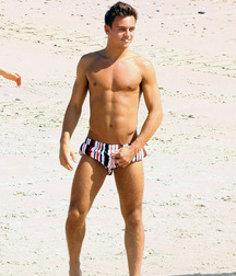 Swimmers 5c90c4e0501c7.jpg