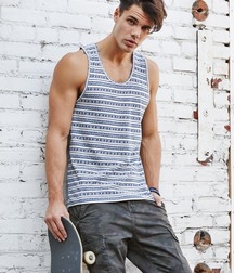 Tanktop guys 5c90c914723bb.jpg