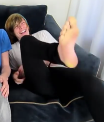 Alpha boys feet 2 5c910f53d72fb.png
