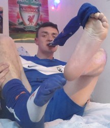 Alpha boys feet 3 5c910fc9b3afb.jpg