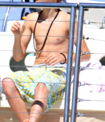 Alpha boys feet 3 5c910fdb9d9d9.png