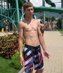 Beautiful boy bodies 5c92918e7c7f0.jpg