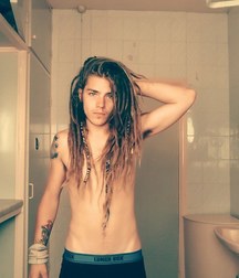 Jocks with longer hair 5c93de77cd79a.jpg