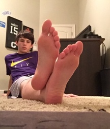 The Boys feet 4 5c96612cd5742.jpg