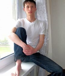 Smelly boy feet 6 5c96619a78d1f.jpg