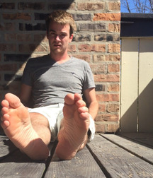 Smelly boy feet 6 5c9661b30c86f.jpg