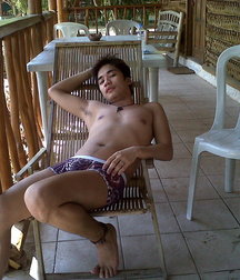 Handsome 5c97d5ff7364d.jpg