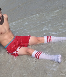 In shorts 2 5c99053f78845.jpg