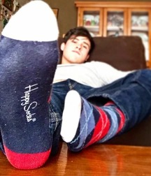 Worship twinks feet 5c9908ef268d6.jpg