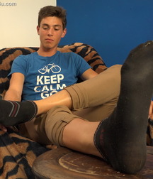 Worship twinks feet 5c9908f428611.jpg