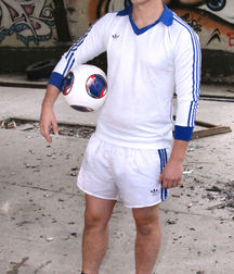 In shorts 3 5c9a18bc06046.jpg
