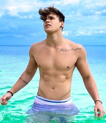 In shorts 3 5c9a18f2a82be.jpg
