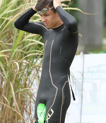 Dive and surf 2 5c9a66289af41.jpg