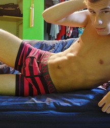 Twinks 54 5c9a721529be0.jpg