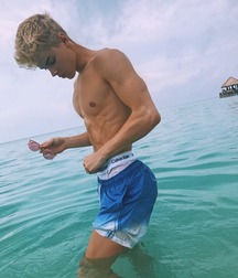 Twinks 54 5c9a7239e7055.jpg