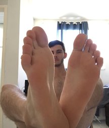 Sweaty boy toes 5c9bf2274ded3.jpg