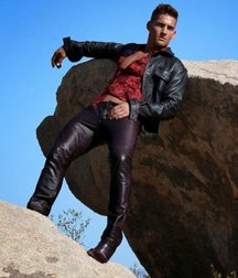 Cowboy boots 3 5c9cd4e602eb3.jpg