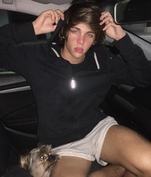 Twinks 57 5c9d2a602b78e.jpg