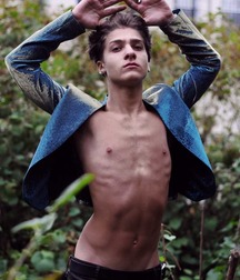 Twinks 57 5c9d2a7b8838f.jpg