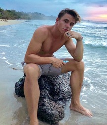 Twinks 57 5c9d2aa4218d2.jpg