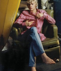 Boy feet 34 5c9e583ef040f.jpg