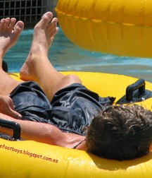 Boy feet 35 5c9e5975710ce.jpg