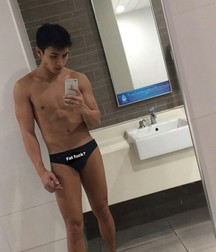 Guys in undies 2 5c9e5b79719db.jpg
