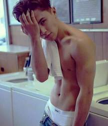 Guys in undies 3 5c9e5c288c34d.jpg