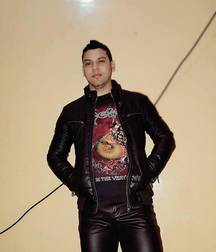 Guys lovin leather 5c9e5ca267ba4.jpg