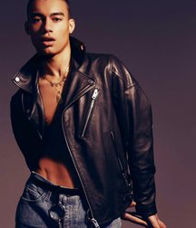 Guys lovin leather 5c9e5ca95fbcc.jpg
