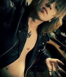 Guys lovin leather 2 5c9e5ee8aff43.jpg
