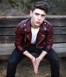 Guys lovin leather 2 5c9e5ef5bb61e.jpg