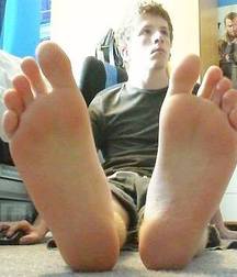 Lick the sweaty toes 5c9fc4642f793.jpg