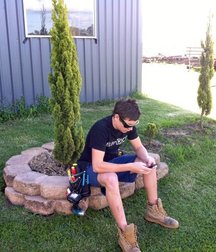 Guys in shorts 5c9fed34054f3.jpg