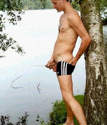 Pissing Twinks 5ca0de5914788.jpg