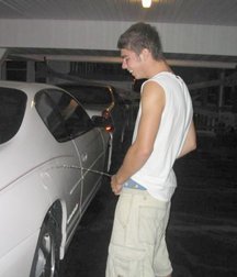 Pissing Twinks 5ca0de636d581.jpg