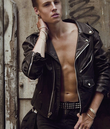 Wearing leather 5ca0df6214b0b.png