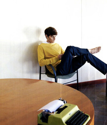 Model boys feet 2 5ca0f92467e7e.jpg