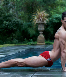 Model boys feet 2 5ca0f96045231.jpg