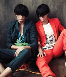 Model boys feet 2 5ca0f964c9eb9.jpg