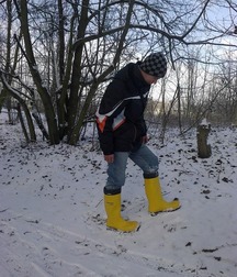 Farmboys in rubber boots 5ca0fb3e5eb56.jpg
