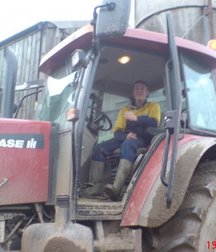 Farmboys in rubber boots 5ca0fb49aa30d.jpg