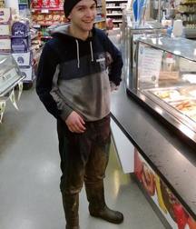 Farmboys in rubber boots 5ca0fb6ff246c.jpg