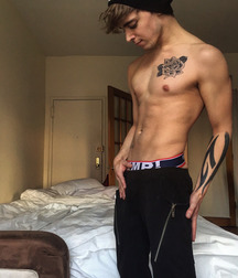 Twinks 64 5ca7e9c3edabb.jpg